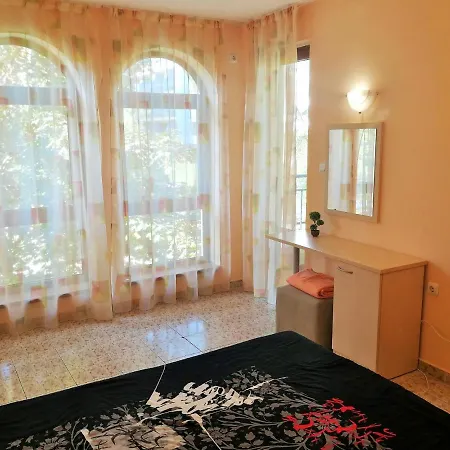 Apartment Family Royal Dreams *